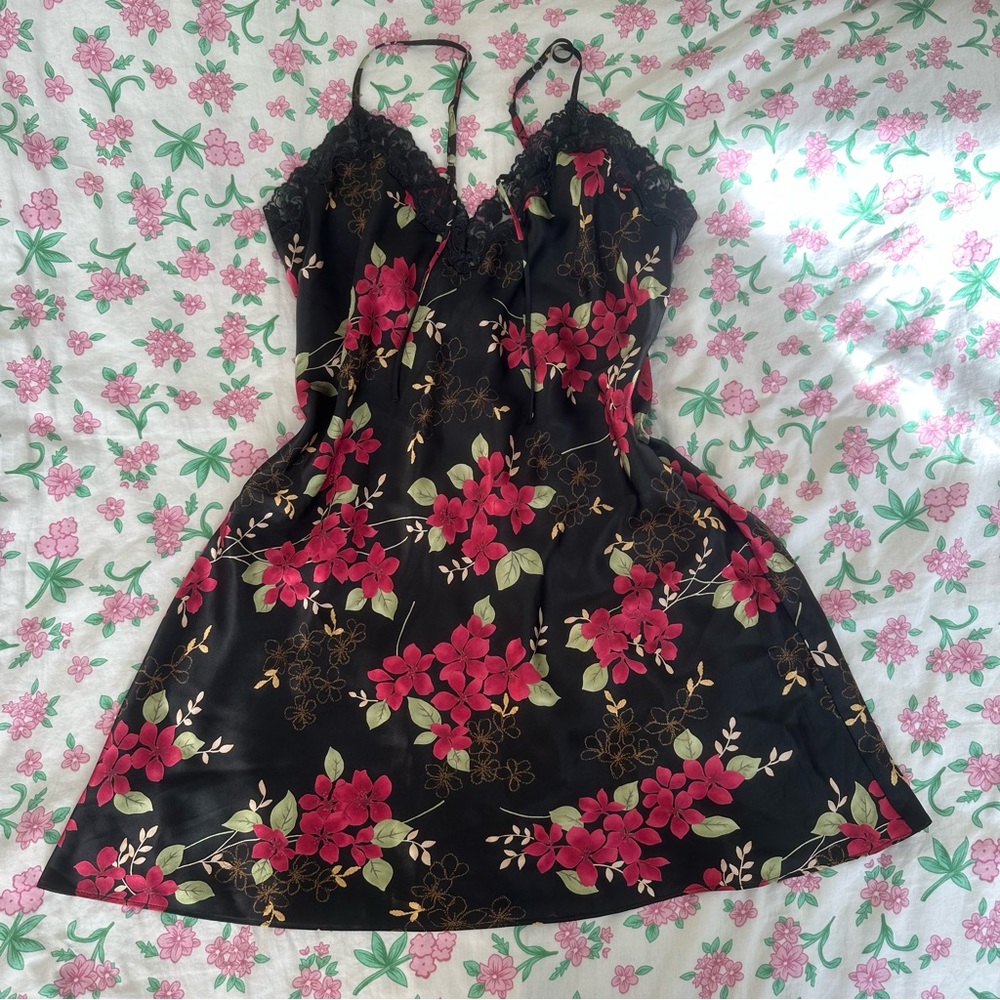 Vintage black lace floral slip dress Size medium